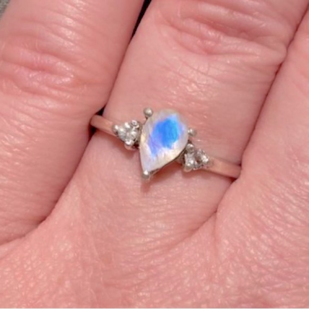 Natural Moonstone Ring 925